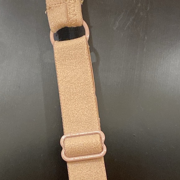 Small Felina Seamless Wirefree Cups Adj Straps 2 Hook Nude tone Bra, Pad Pockets - Picture 11 of 16